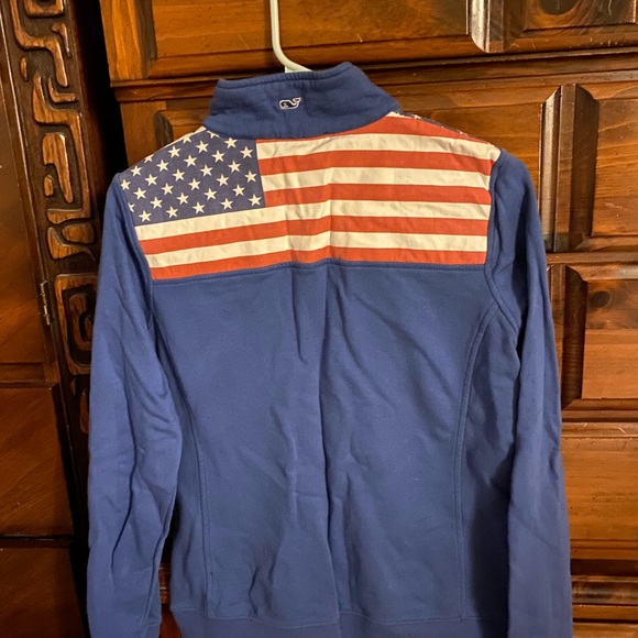 America vineyard vines sweatshirt, size s - Picture 2 of 2